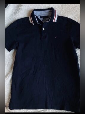Tommy Hilfiger Women’s Lady’s Size Small/Petite Navy Blue Polo Shirt Top Blouse